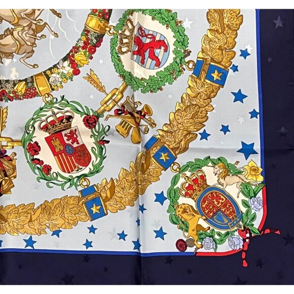 Authentic RARE! Hermes Emblemes De L'Europe Vintage 90cm Silk Scarf - Picture 4 of 7